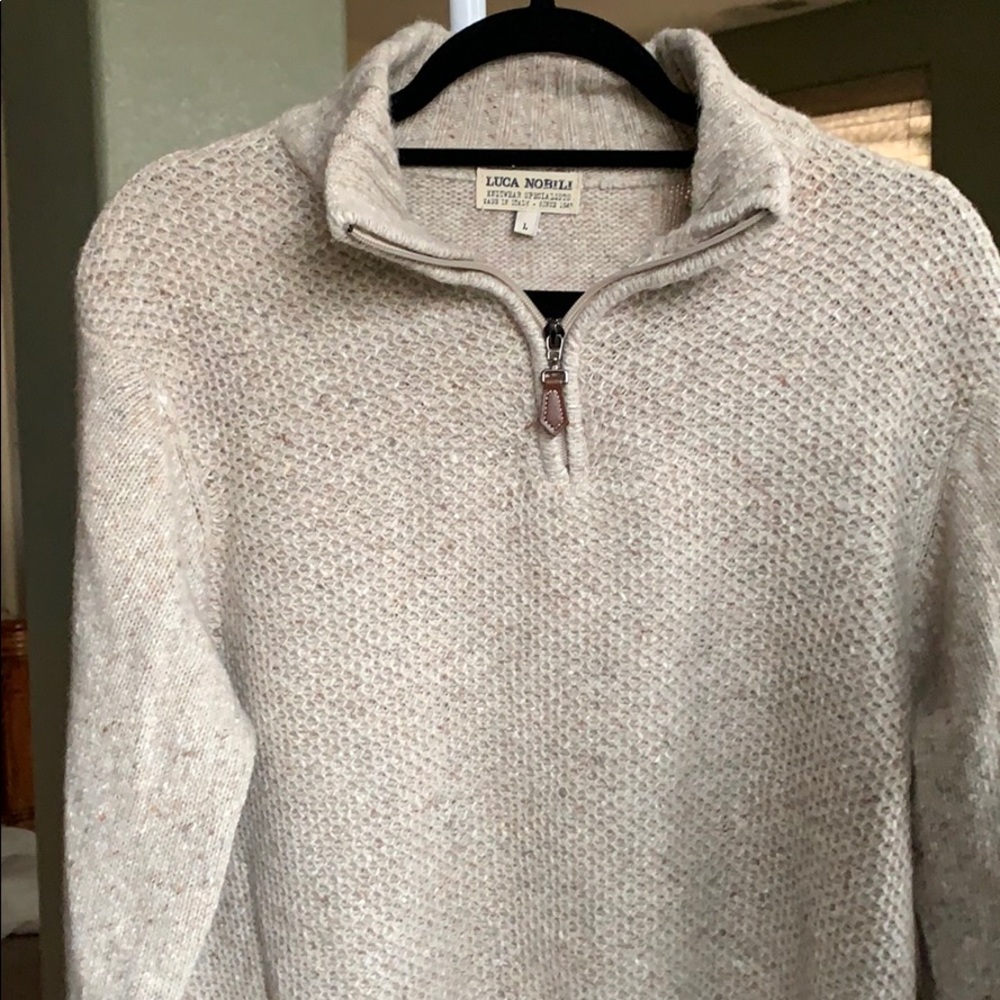 Men’s sweater
